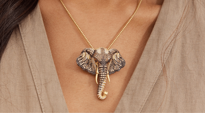goldkette-mit-anhaenger-elefant-Seinerzeit-Flora-Fauna-juwelier-johannsson-rendsburg